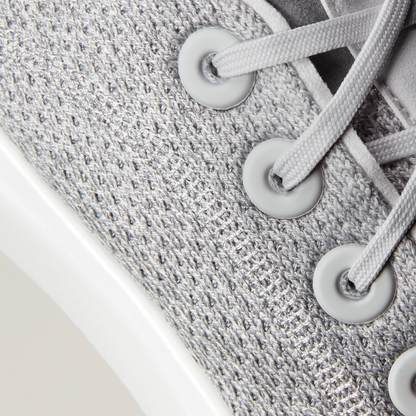 حذاء رياضي سوبرلايت تري رانرز للنساء - رمادي فاتح / رمادي متوسط (نعل أزرق ثلجي)