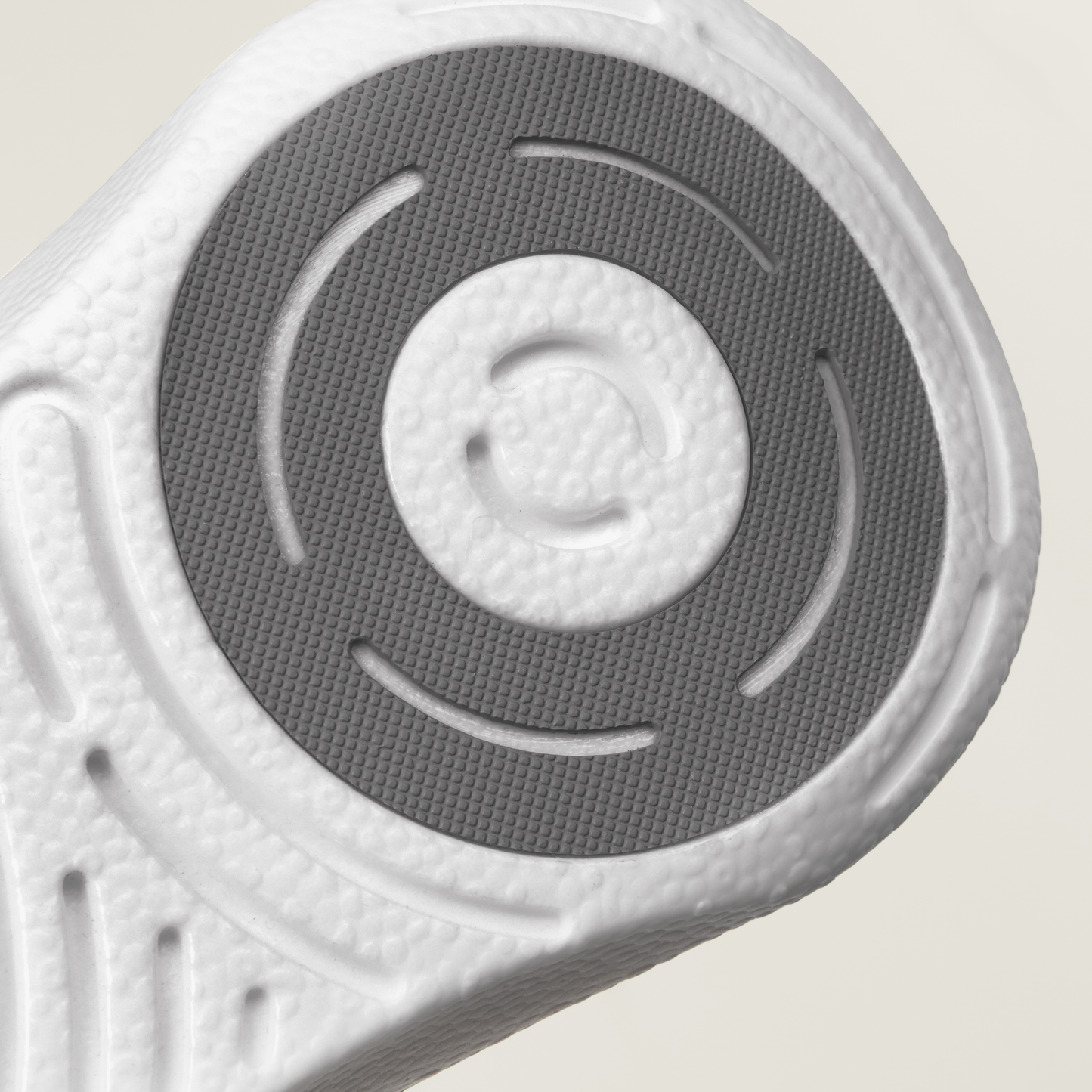 حذاء رياضي سوبرلايت تري رانرز للنساء - رمادي فاتح / رمادي متوسط (نعل أزرق ثلجي)